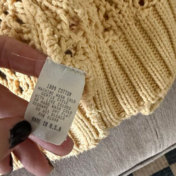 Y2K Vtg 525 American beige / tan crochet knit cardigan with wooden buttons - Picture 6 of 7